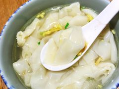 泡泡小馄饨-新梅华·茶点餐厅(欧尚店)