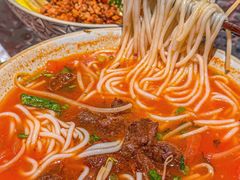 -粉八·云南米线·建水烧烤(常熟路店)