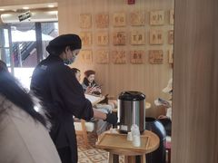 -霸王茶姬(南强街店)