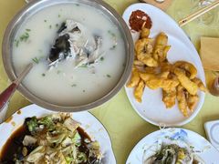 -雪湖煜辰鱼头老店(雪野湖店)