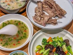 -宏状元现熬粥·京味菜(三里河店)