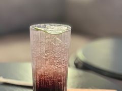 -Me Coffee下午茶艺术空间