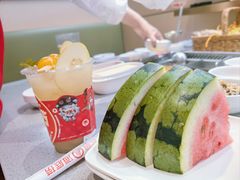 -海底捞火锅(新松江路生日主题店)