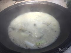 -陈大锅·岳阳鱼馆·地道岳阳菜(美食街店)