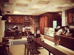 大堂-星巴克臻选(广州沙面店)