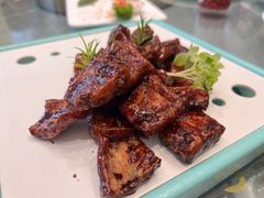 -大连长城大饭店(西安路地铁站店)