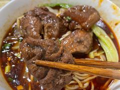 -易毛特色牛肉面(解放碑步行街店)