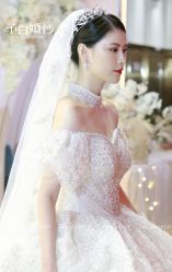 -予白婚纱礼服馆