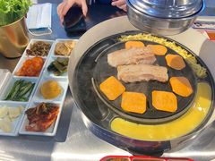-朴太院·烤肉万岁·创意首尔料理(中联广场店)