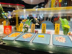 -四海一家自助餐(益田假日广场店)