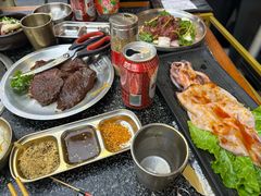 -红泥小火炉·东北泥炉烤肉(天一旗舰店)