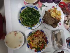 -天鹅到家·保姆月嫂育儿嫂(朝阳店)
