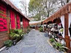 -二厨·吊桥小院·脆皮烧鸡公·本地农家菜(沿江西路店)