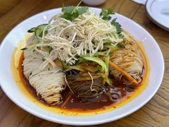 -俭寨大盘芦花土鸡·小公鸡·烧烤新疆菜(云通店)