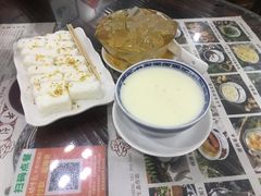 -周大娘牛乳(旧寨古村总店)