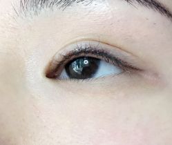 -一个差评成就的纹眉店