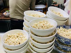 掰好的馍-刘信牛羊肉小炒泡馍(回民街店)