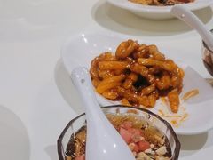 -渝信川菜 · 川味家常菜(财富购物中心店)