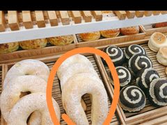-焙丽拾光(麦凯乐直营店)