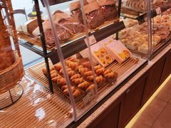 -巴黎贝甜(泗泾店)