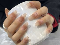 -爱纶美·美甲美睫半永久