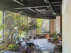 -J Create城市露营咖啡·简餐·宠物(上海动物园店)