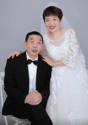 -玛奇朵婚纱摄影