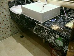 -维也纳酒店(广州番禺市桥地铁站店)