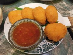 Golden虾饼-浩海火燒雲傣家菜(芮欧百货店)
