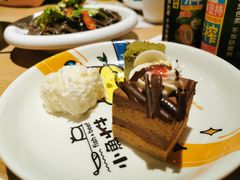 -小鱼小牛·鱼牛干锅·脆鱼火锅(世欧广场店)