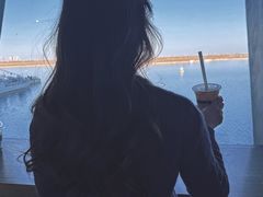 -抱抱地球咖啡馆(国家海洋博物馆店)