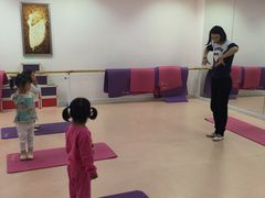 -艺彩童馨舞蹈培训学校(西湖道校区)