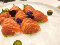 -鱼鲜饭香·招牌汽锅剁椒鱼头王