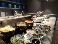 -筠咖啡西餐厅(上海国展宝龙丽筠酒店)