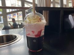 草莓轻乳酪星冰乐-星巴克臻选(宁波天一广场店)
