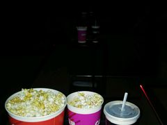 -CGV星星影城(颐堤港ScreenX店)
