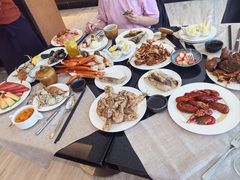 -东方红海鲜百汇(国际大厦店)