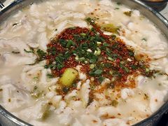 -德林酸菜鱼火锅(南丹店)