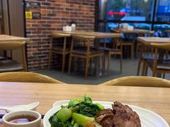 -裕记烧腊连锁餐饮(国商分店)
