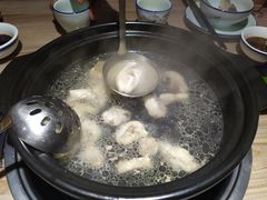 山茶菌椰子鸡-探窝·竹笙椰子鸡(杨箕店)