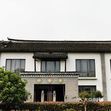 去滴水湖玩最大的麻烦事是吃饭，真的基本没有选择