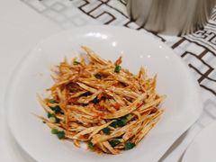 -严三毛口味虾·小严同学的店(曙光路直营店)