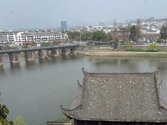 -披云山庄