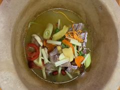 -云南野生菌石锅鱼石锅鸡(大金塔店)