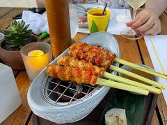 -三亚艾迪逊酒店·海滩烧烤 BARBACOA·现场乐队·浪漫晚餐·烧烤海鲜