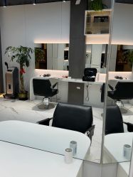 -EMILY 艾米莉 烫染沙龙