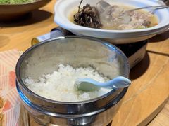 -头上红煨盐鸡·非遗院子餐厅