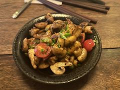 山野炒蘑菇-WABI COFE(愚园路店)