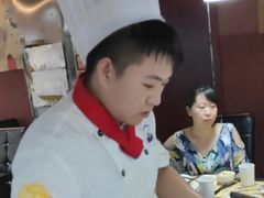 -利昂法式铁板主题餐厅(新奥购物中心店)