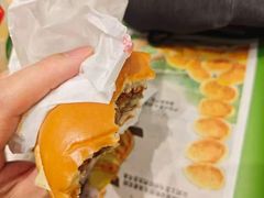 -麦当劳(中山公园龙之梦店)
